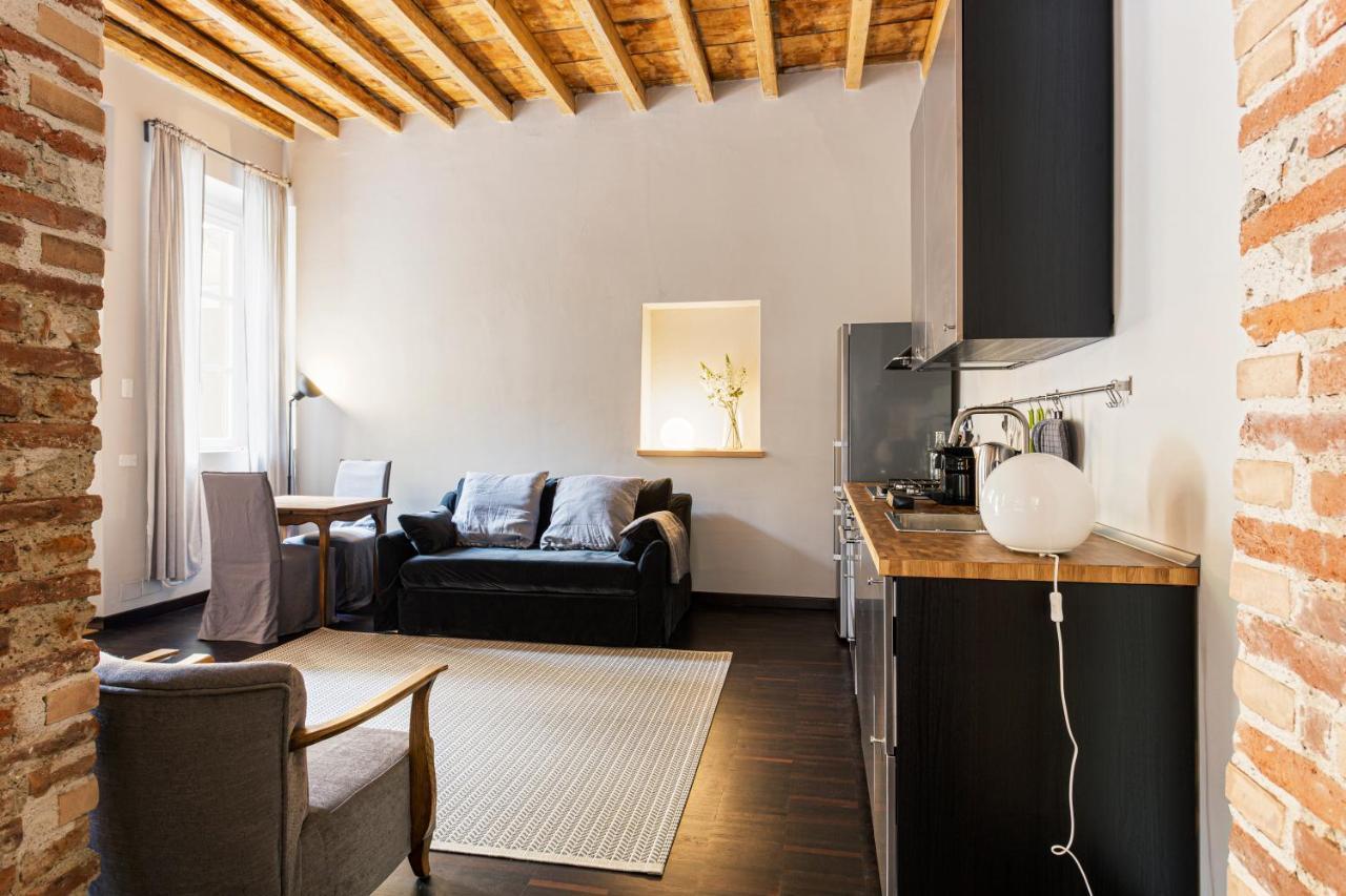 Stylish Milanese Studio - Via Cirillo Екстер'єр фото